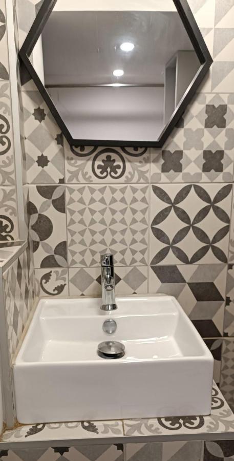 Pied A Terre Strategique Apartment Marseille Luaran gambar